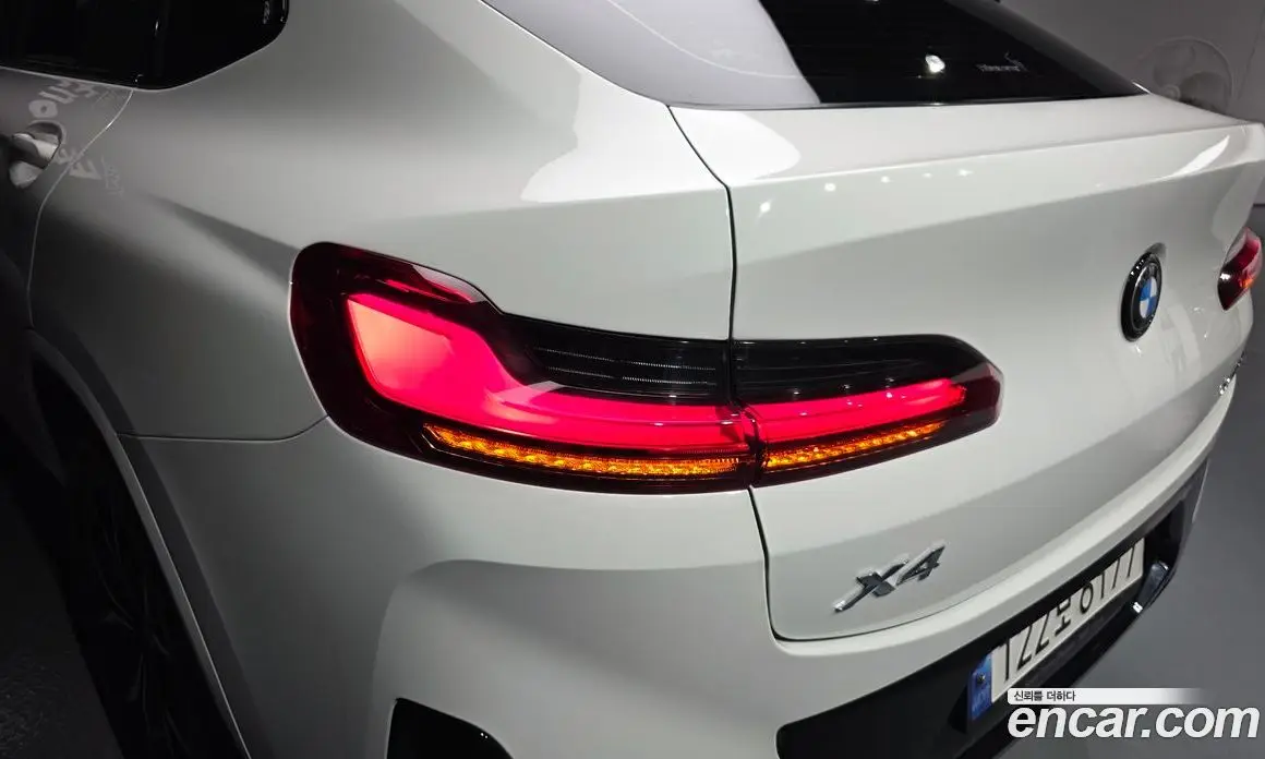 BMW X4 2022 2.0 автомат (гидро), фото 9 BMW X4 2022 2.0 автомат (гидро), фото 9