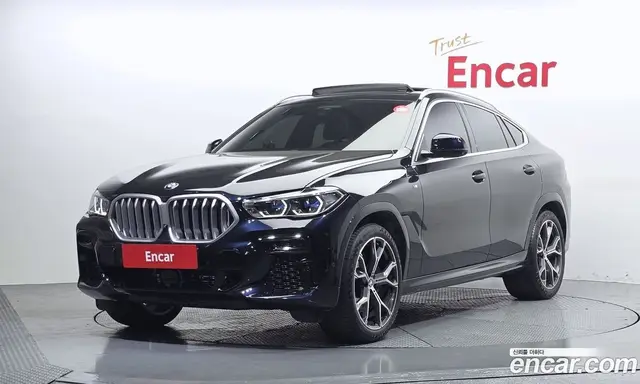 BMW X6, 2023, 30 642 км