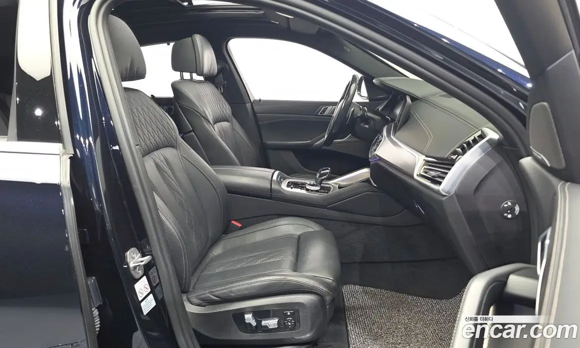 BMW X6 2023 3.0 автомат (гидро), фото 16