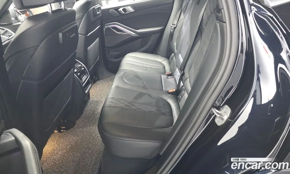 BMW X6 2023 3.0 автомат (гидро), фото 18