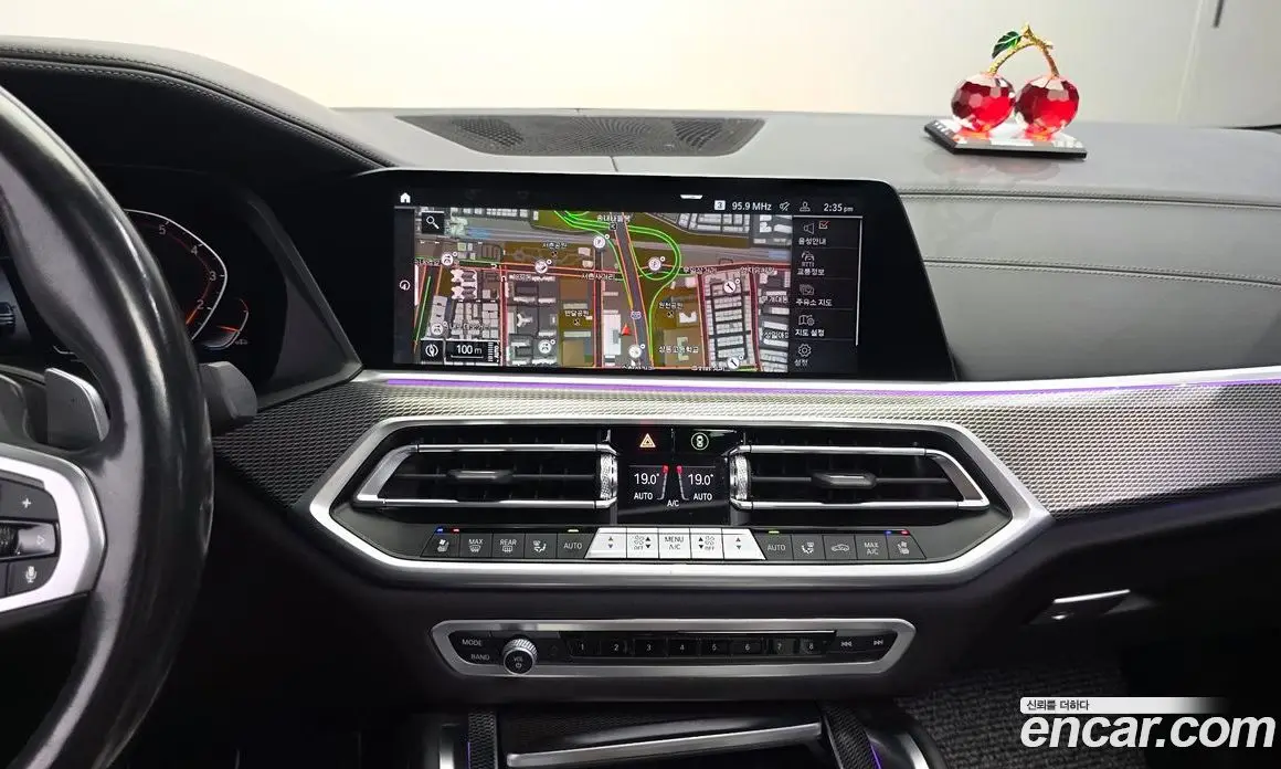 BMW X6 2023 3.0 автомат (гидро), фото 20