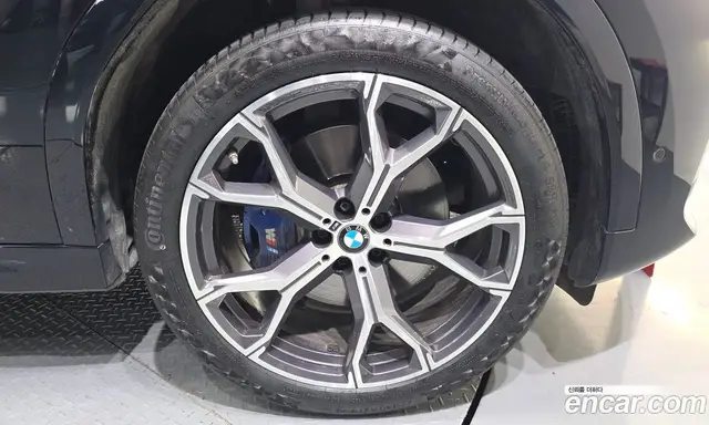BMW X6 2023 3.0 автомат (гидро), миниатюра 7
