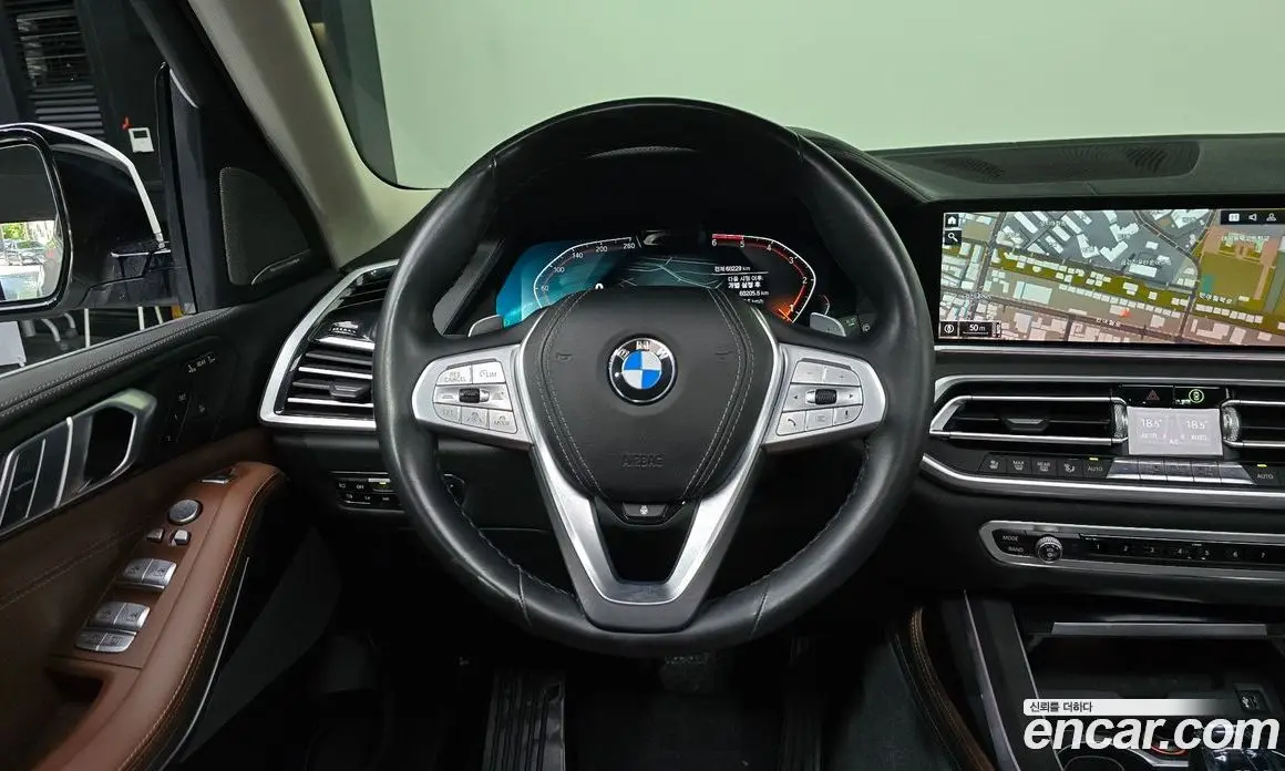 BMW X7 2020 3.0 автомат (гидро), фото 18