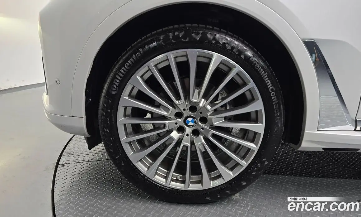 BMW X7 2020 3.0 автомат (гидро), фото 5