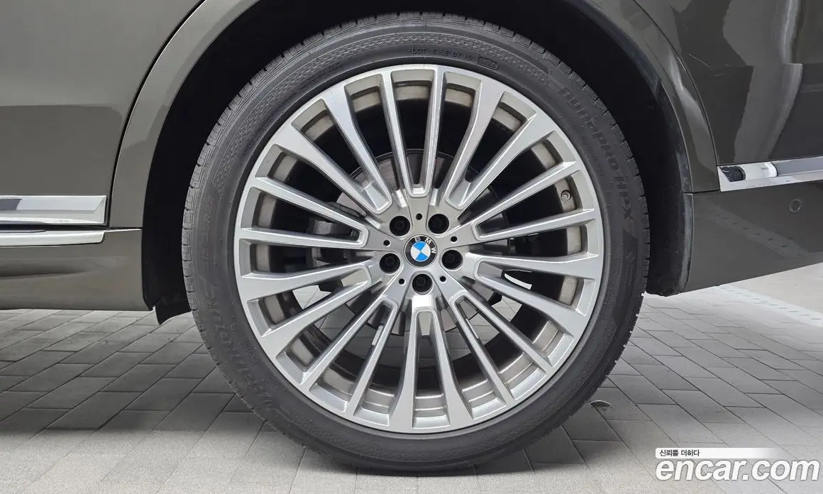 BMW X7 2023 3.0 автомат (гидро), фото 6 BMW X7 2023 3.0 автомат (гидро), фото 6