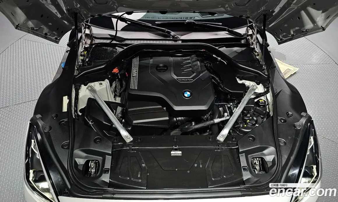 BMW Z4 2021 2.0 автомат (гидро), фото 6