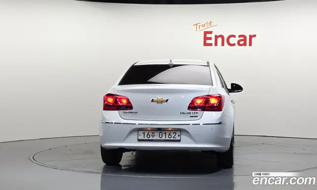 Chevrolet Cruze 2016 1.4 автомат (гидро), миниатюра 4 Chevrolet Cruze 2016 1.4 автомат (гидро), миниатюра 4