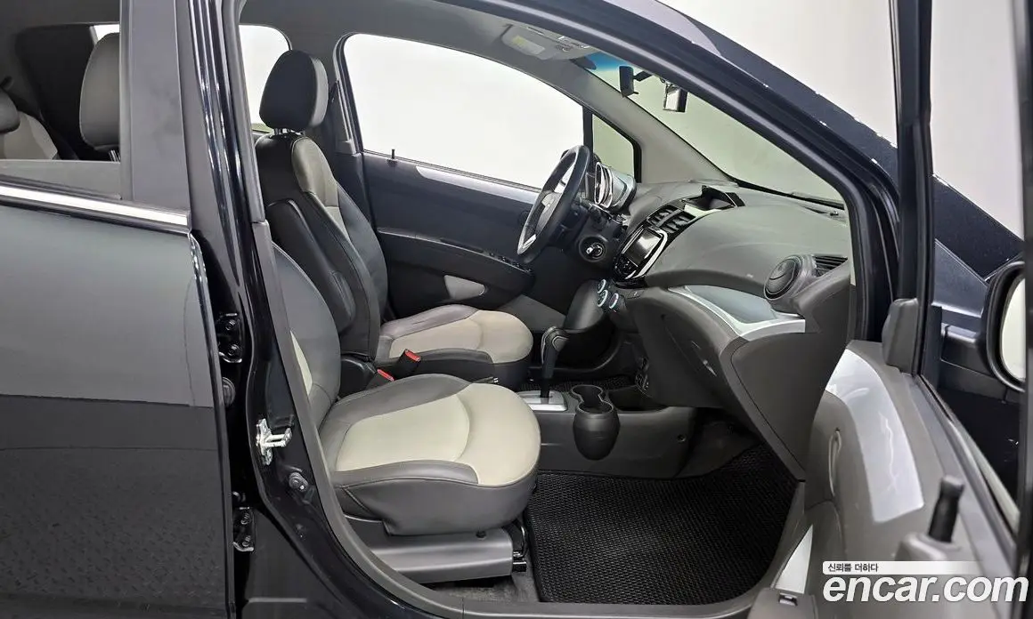 Chevrolet Spark 2013 1.0 автомат (гидро), фото 16