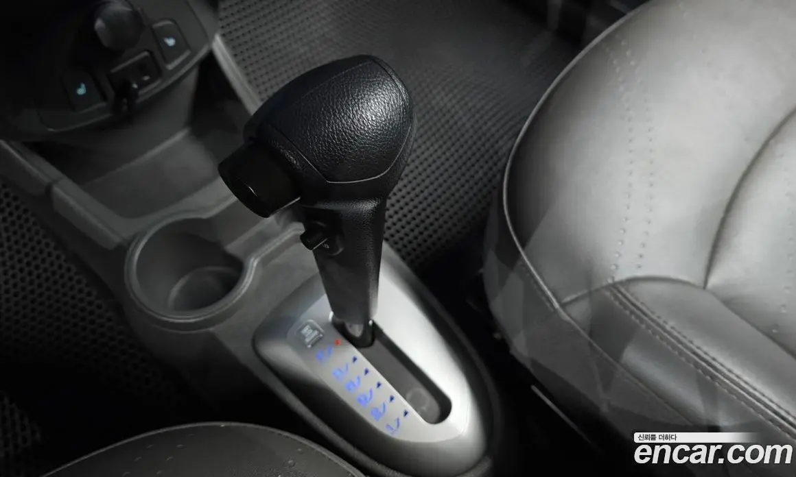 Chevrolet Spark 2014 1.0 автомат (гидро), фото 12