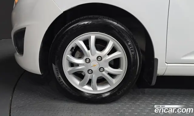 Chevrolet Spark 2014 1.0 автомат (гидро), миниатюра 5