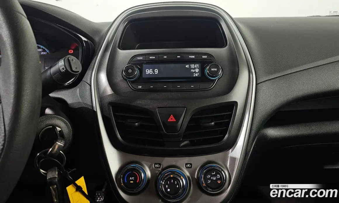 Chevrolet Spark 2015 1.0 автомат (гидро), фото 18