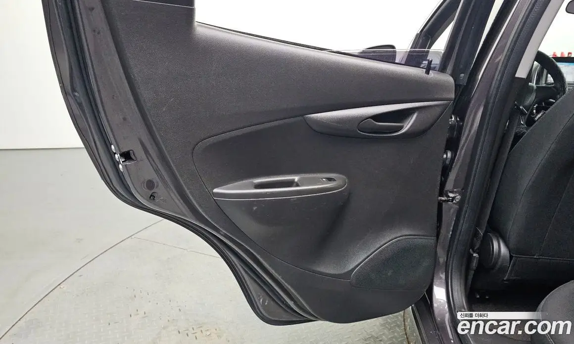 Chevrolet Spark 2016 1.0 автомат (гидро), фото 15