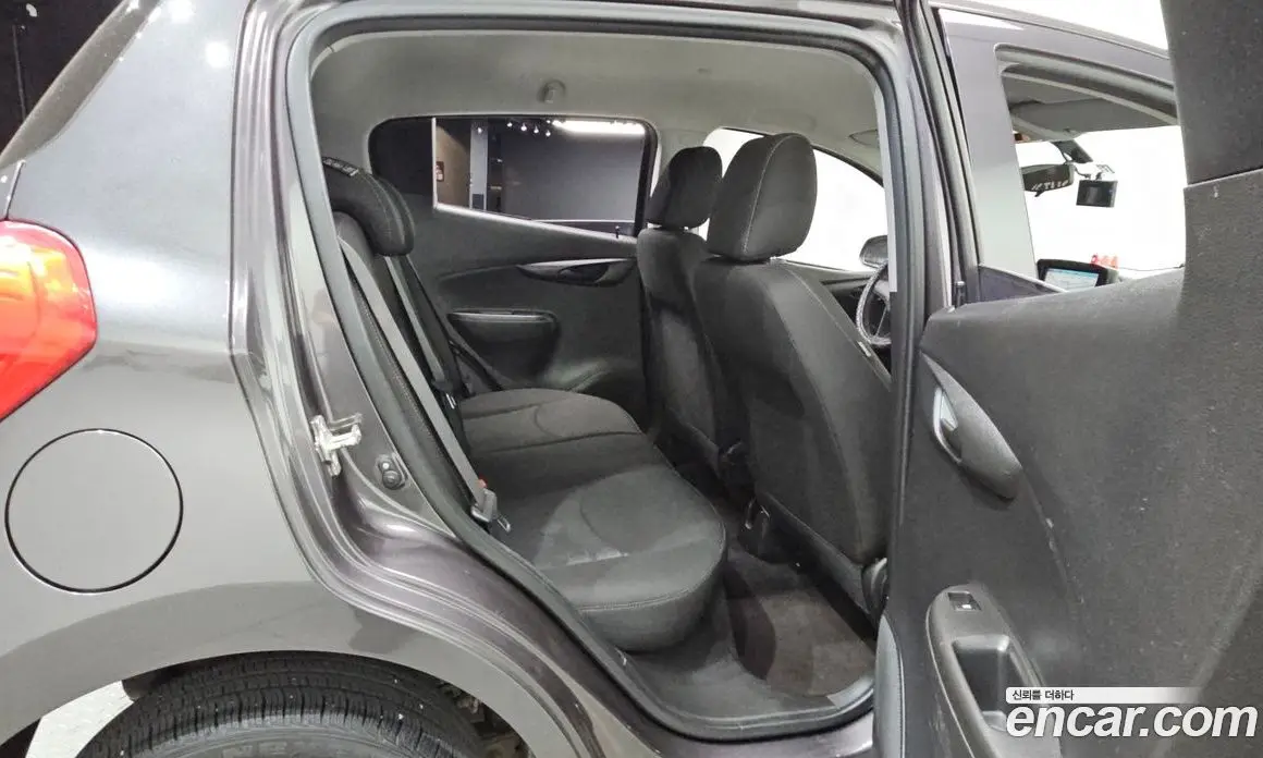 Chevrolet Spark 2016 1.0 автомат (гидро), фото 16