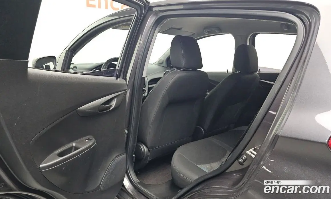 Chevrolet Spark 2016 1.0 автомат (гидро), фото 17