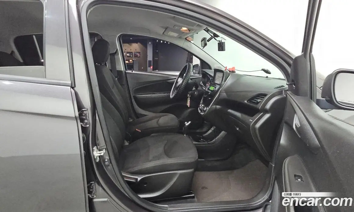 Chevrolet Spark 2016 1.0 автомат (гидро), фото 18