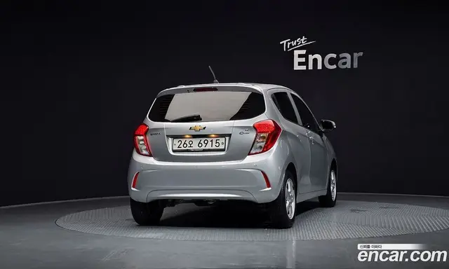Chevrolet Spark 2017 1.0 автомат (гидро), миниатюра 4 Chevrolet Spark 2017 1.0 автомат (гидро), миниатюра 4