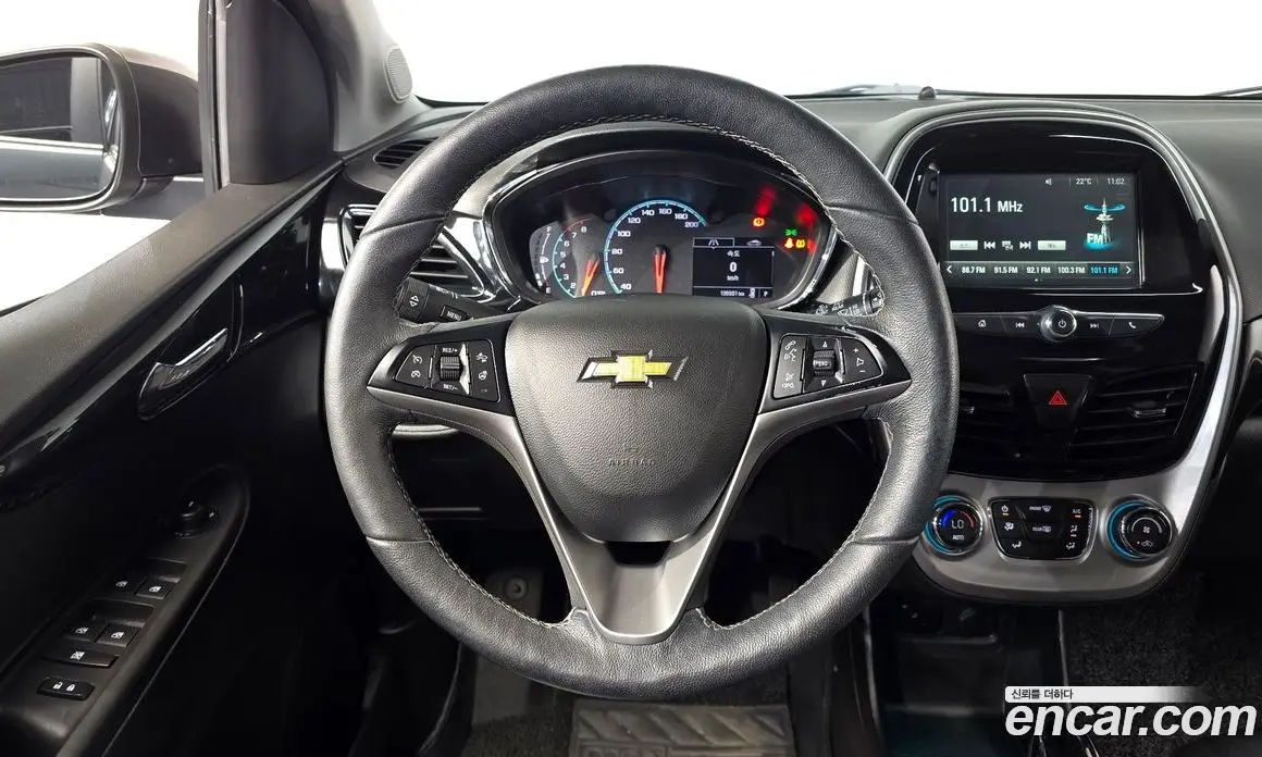 Chevrolet Spark 2017 1.0 автомат (гидро), фото 19