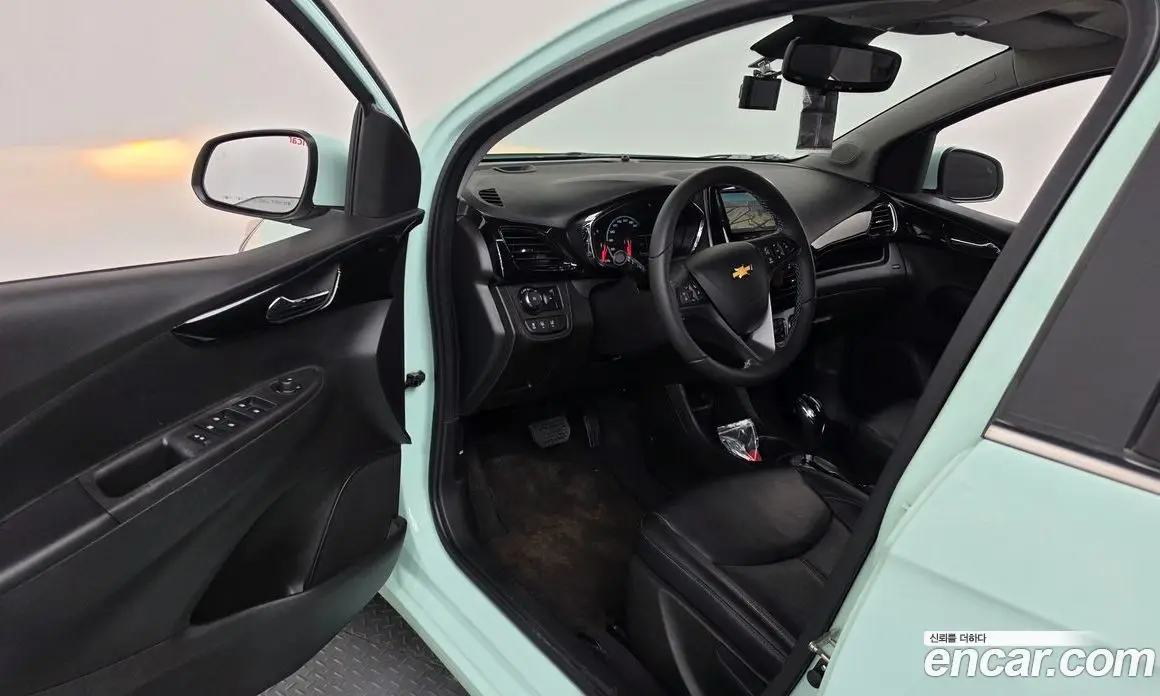 Chevrolet Spark 2017 1.0 автомат (гидро), фото 13 Chevrolet Spark 2017 1.0 автомат (гидро), фото 13