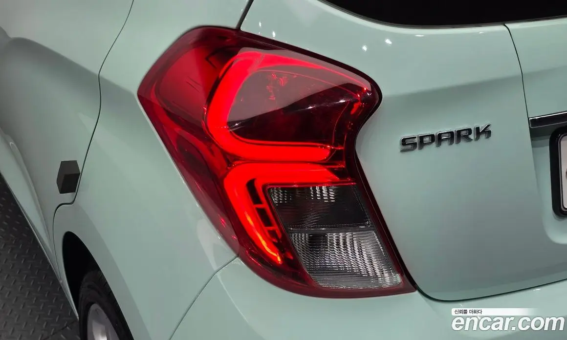 Chevrolet Spark 2017 1.0 автомат (гидро), фото 9 Chevrolet Spark 2017 1.0 автомат (гидро), фото 9