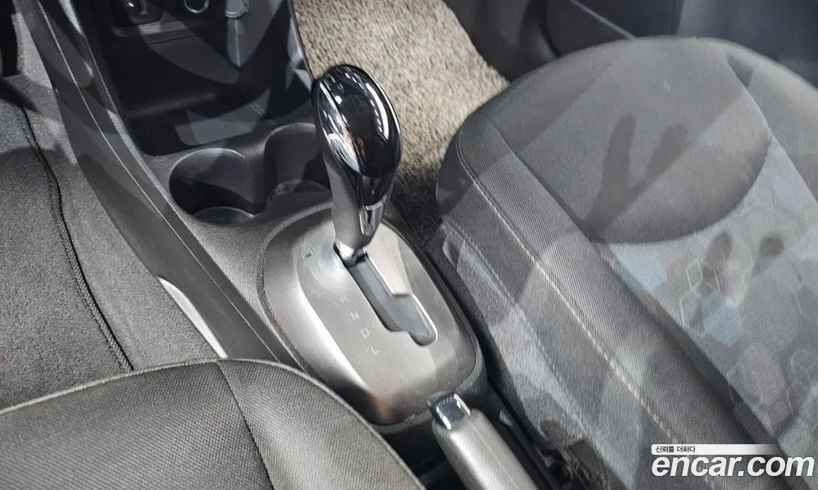 Chevrolet Spark 2018 1.0 автомат (гидро), фото 11