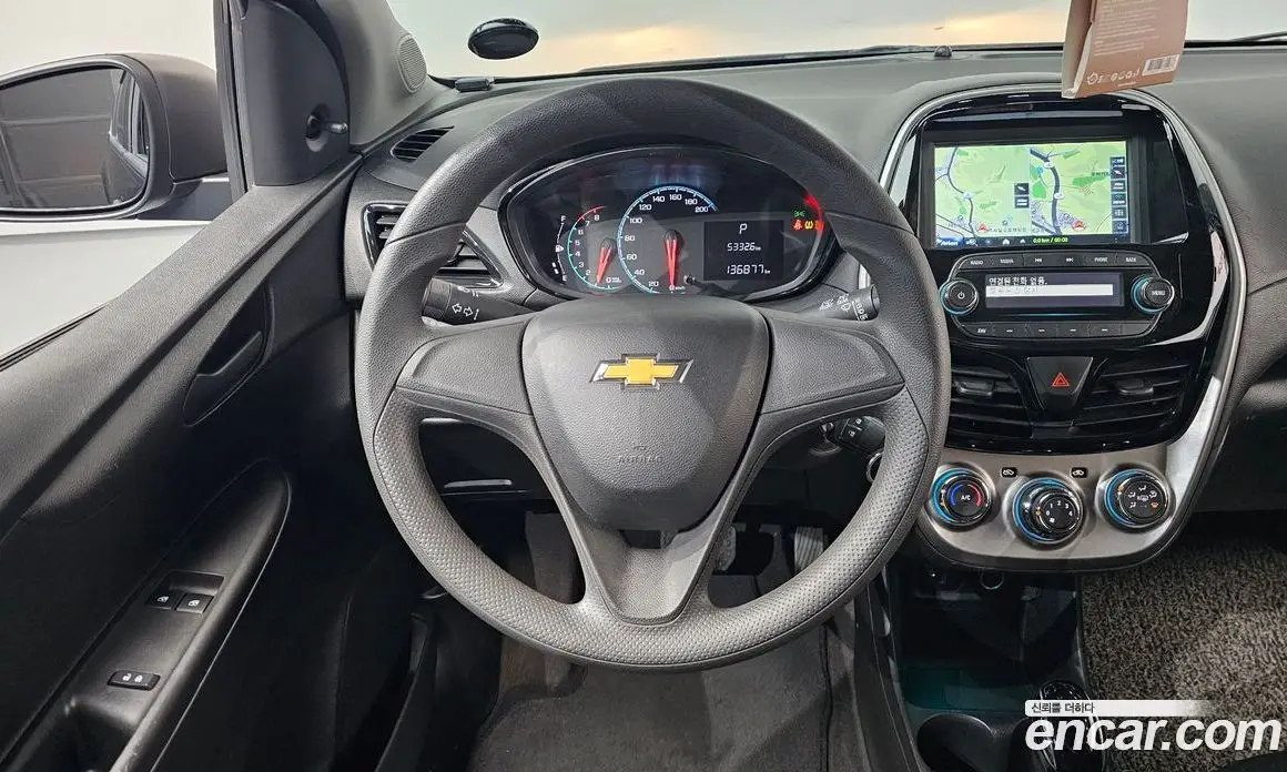 Chevrolet Spark 2018 1.0 автомат (гидро), фото 17