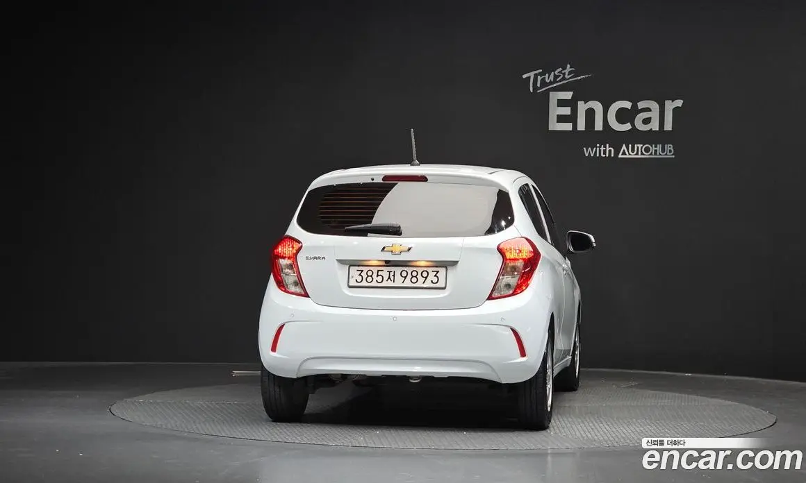 Chevrolet Spark 2022 1.0 автомат (гидро), фото 3