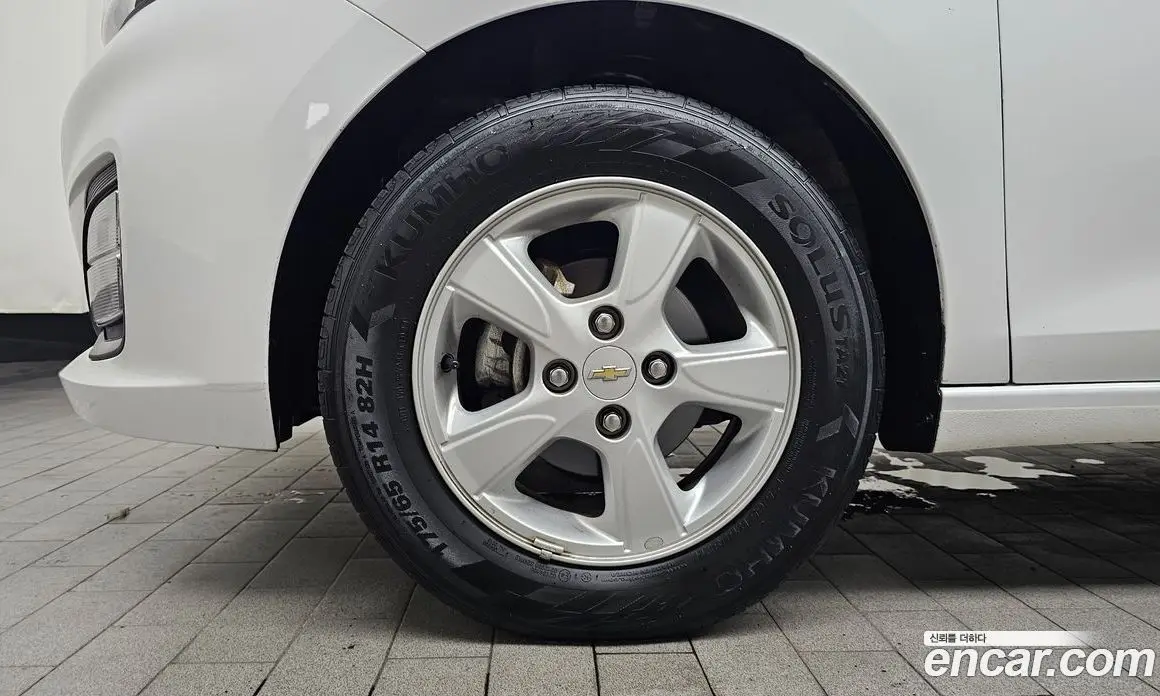 Chevrolet Spark 2022 1.0 автомат (гидро), фото 4