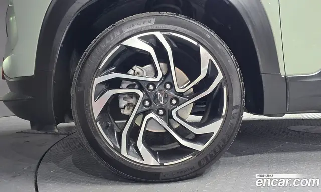 Chevrolet TrailBlazer 2023 1.3 автомат (гидро), миниатюра 5