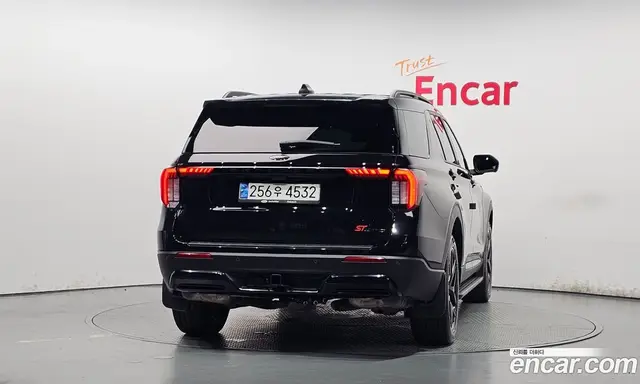 Ford Explorer 2025 2.3 автомат (гидро), миниатюра 4 Ford Explorer 2025 2.3 автомат (гидро), миниатюра 4