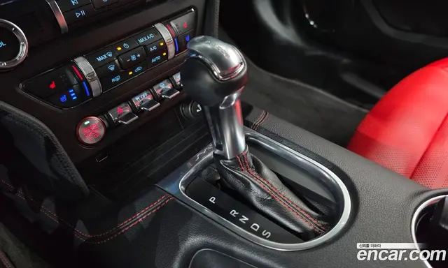 Ford Mustang 2018 2.3 автомат (гидро), миниатюра 12