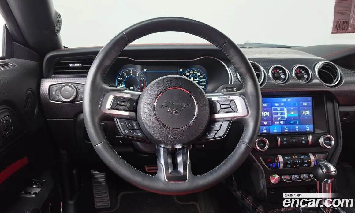 Ford Mustang 2018 2.3 автомат (гидро), фото 20