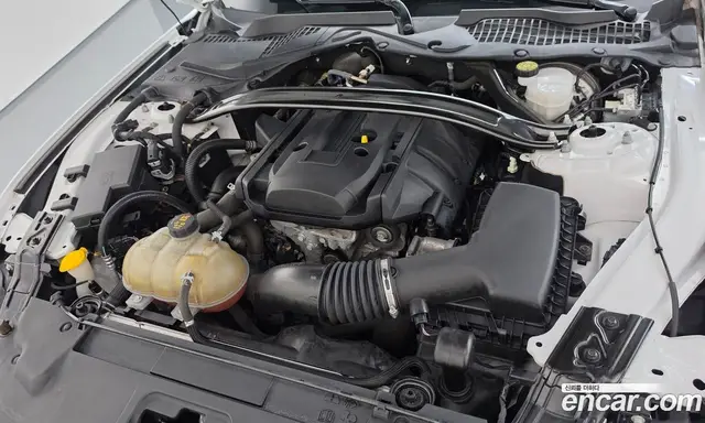 Ford Mustang 2018 2.3 автомат (гидро), миниатюра 6
