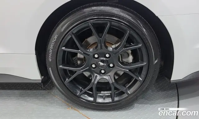 Ford Mustang 2018 2.3 автомат (гидро), миниатюра 7
