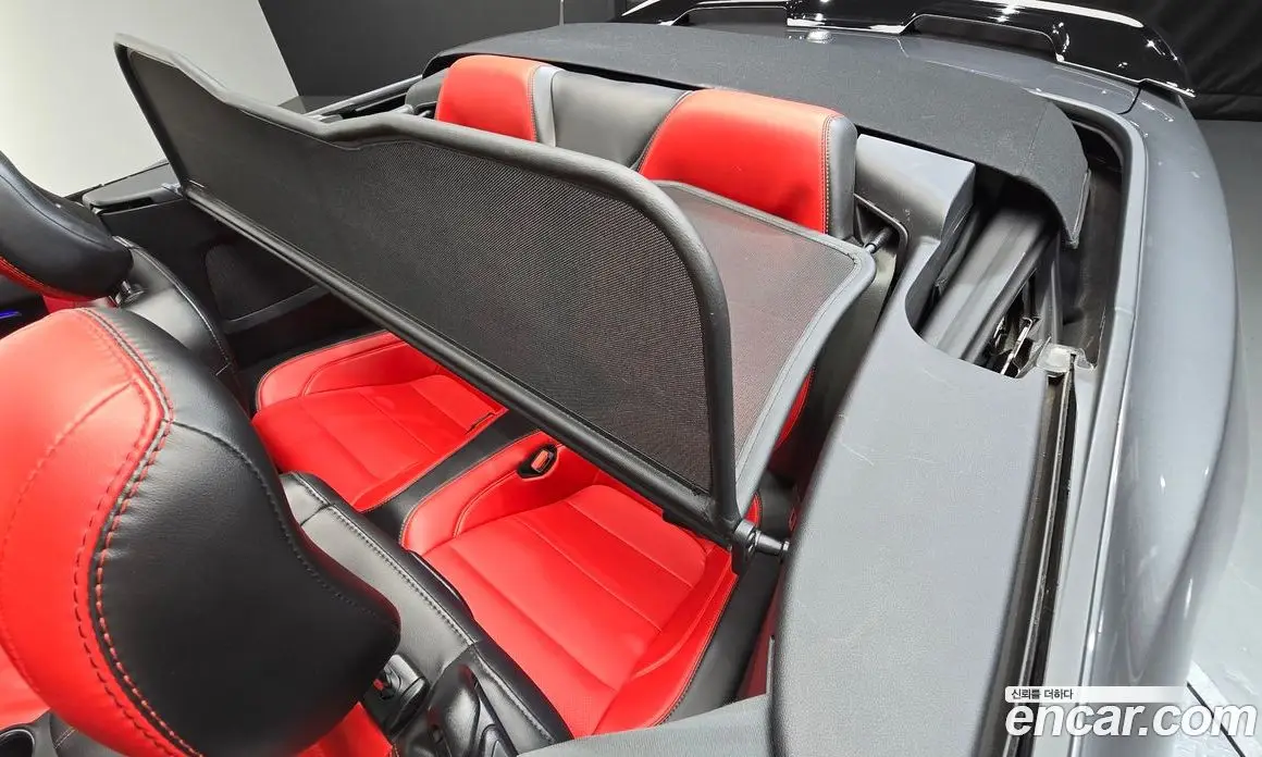 Ford Mustang 2021 5.0 автомат (гидро), фото 17