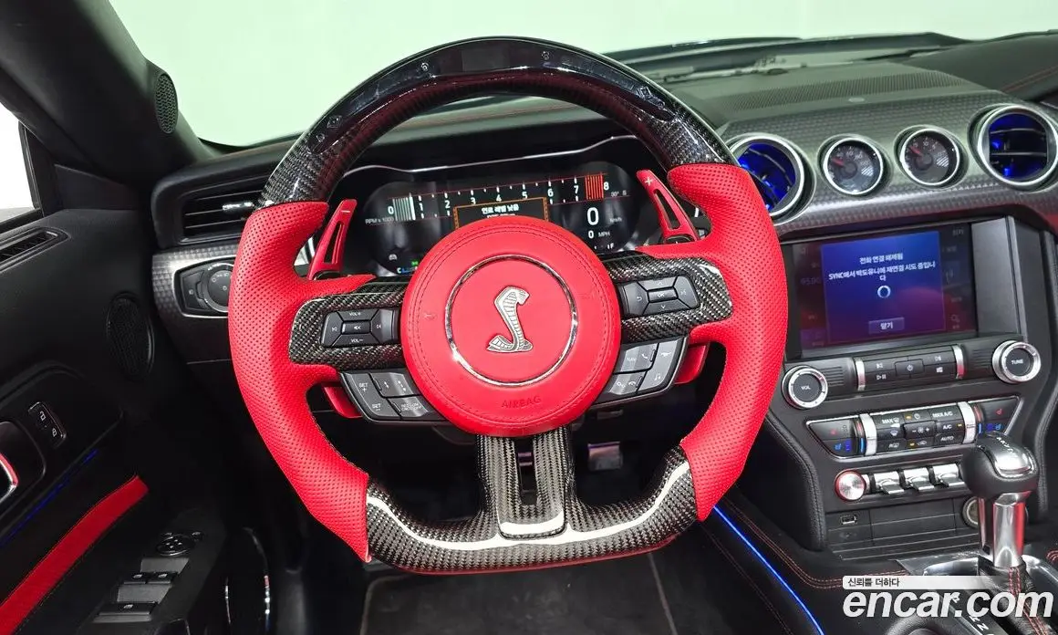 Ford Mustang 2021 5.0 автомат (гидро), фото 20