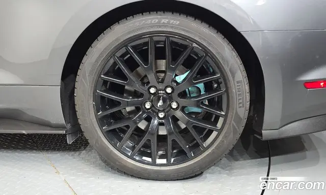 Ford Mustang 2021 5.0 автомат (гидро), миниатюра 7