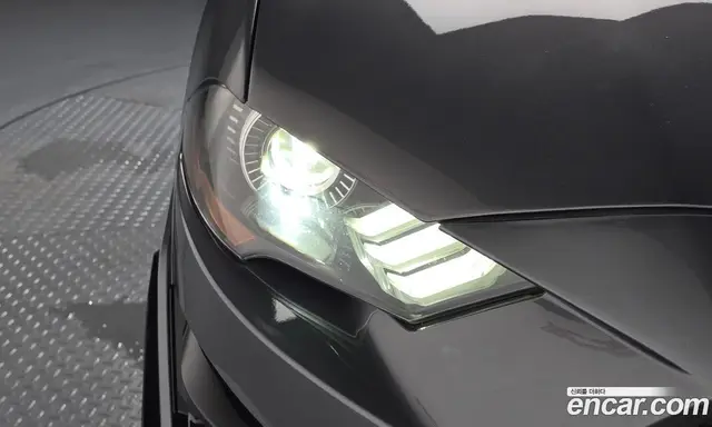 Ford Mustang 2021 5.0 автомат (гидро), миниатюра 8