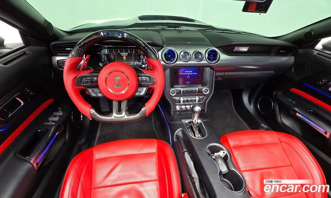 Ford Mustang 2021 5.0 автомат (гидро), фото 10
