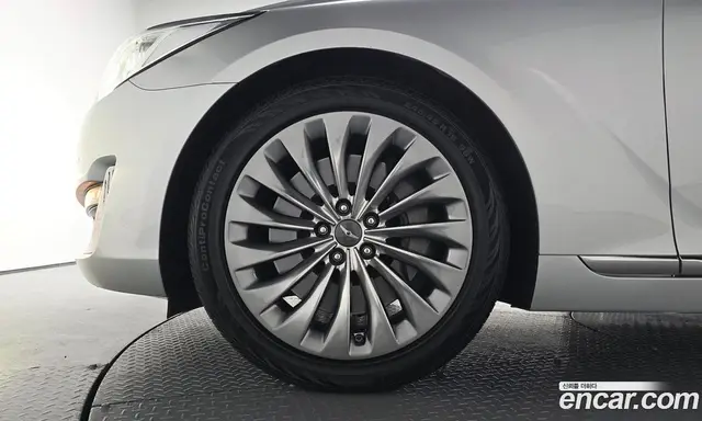 Genesis EQ900 2015 3.3 автомат (гидро), миниатюра 5 Genesis EQ900 2015 3.3 автомат (гидро), миниатюра 5