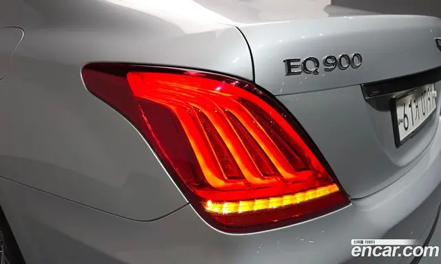 Genesis EQ900 2015 3.3 автомат (гидро), миниатюра 9 Genesis EQ900 2015 3.3 автомат (гидро), миниатюра 9