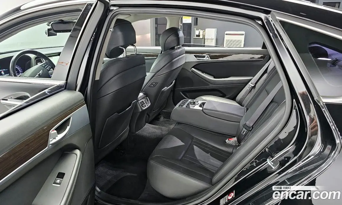 Genesis G80 2017 3.3 автомат (гидро), фото 16