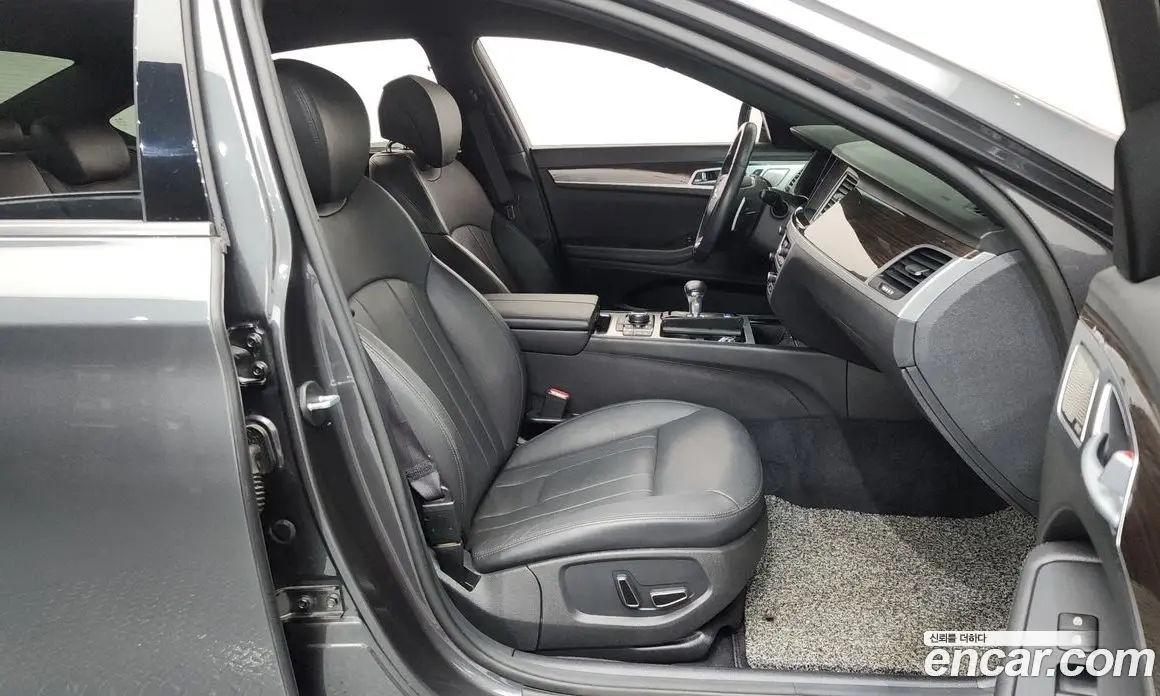Genesis G80 2018 3.3 автомат (гидро), фото 16 Genesis G80 2018 3.3 автомат (гидро), фото 16
