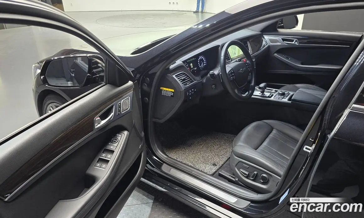 Genesis G80 2019 3.3 автомат (гидро), фото 13 Genesis G80 2019 3.3 автомат (гидро), фото 13