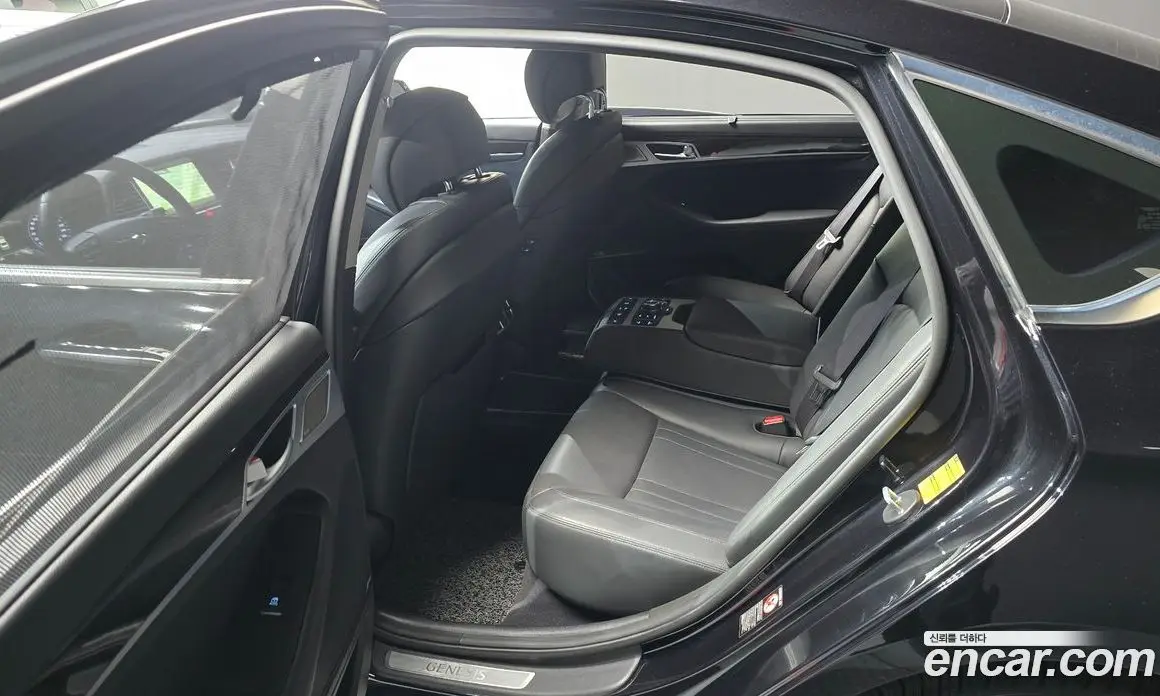 Genesis G80 2019 3.3 автомат (гидро), фото 16 Genesis G80 2019 3.3 автомат (гидро), фото 16