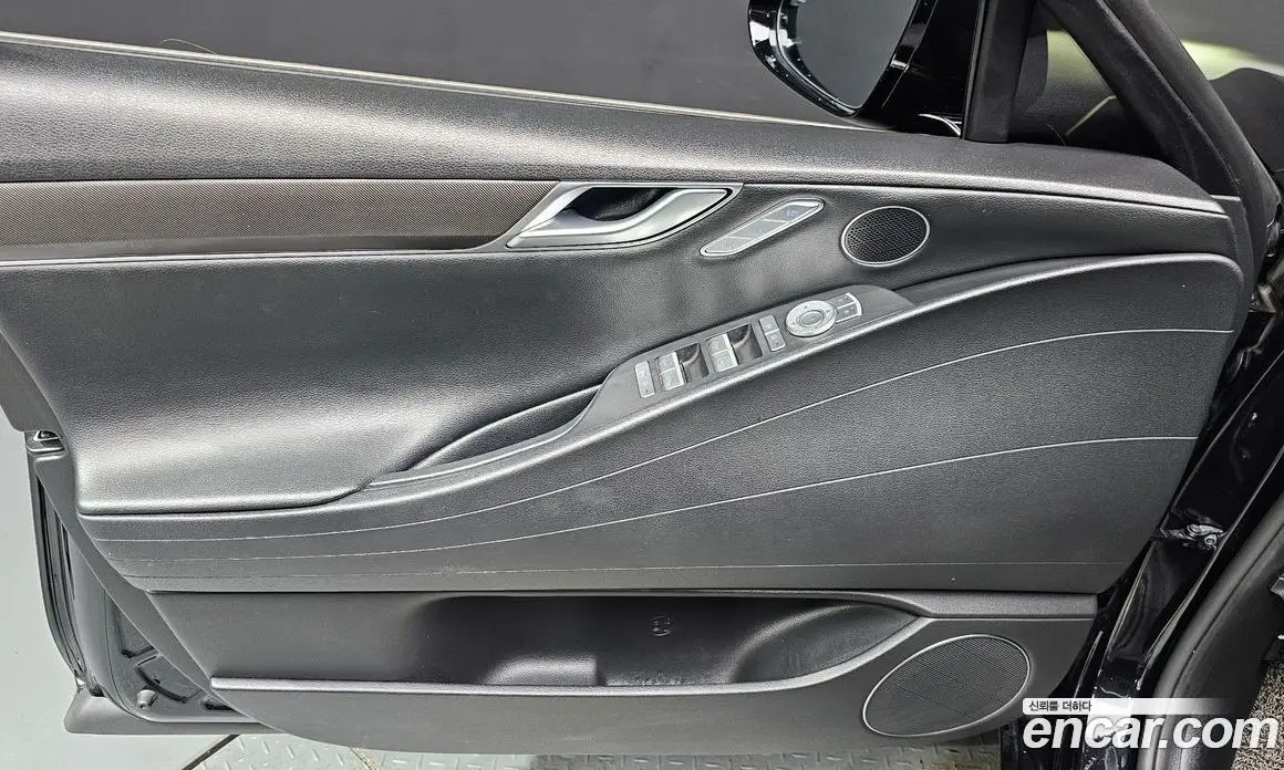 Genesis G80 2023 2.5 автомат (гидро), фото 14 Genesis G80 2023 2.5 автомат (гидро), фото 14