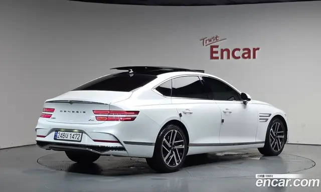 Genesis G80, 2024, 15 892 км
