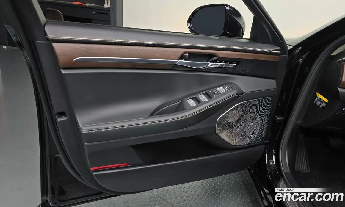 Genesis G90 2021 5.0 автомат (гидро), фото 13 Genesis G90 2021 5.0 автомат (гидро), фото 13