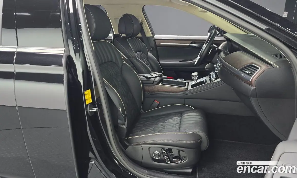 Genesis G90 2021 5.0 автомат (гидро), фото 15 Genesis G90 2021 5.0 автомат (гидро), фото 15