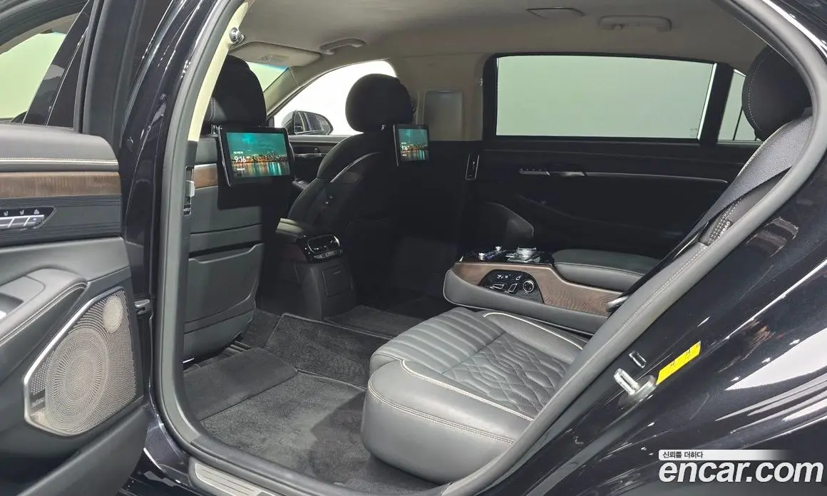 Genesis G90 2021 5.0 автомат (гидро), фото 16 Genesis G90 2021 5.0 автомат (гидро), фото 16