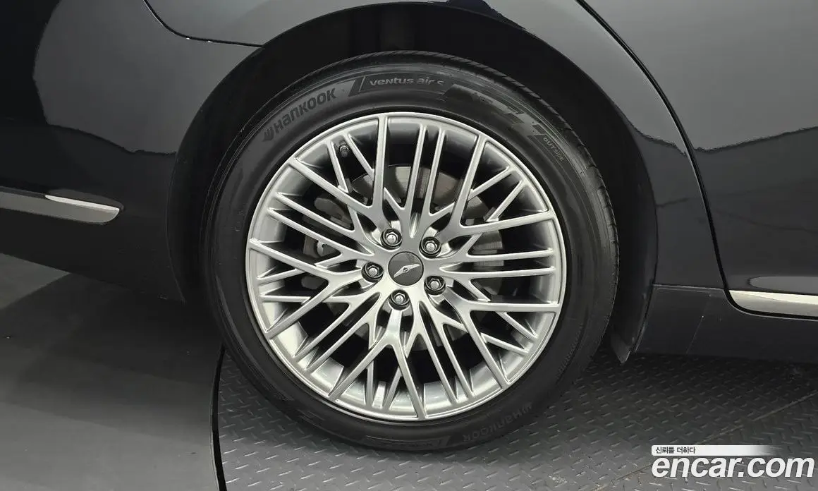 Genesis G90 2021 5.0 автомат (гидро), фото 4 Genesis G90 2021 5.0 автомат (гидро), фото 4